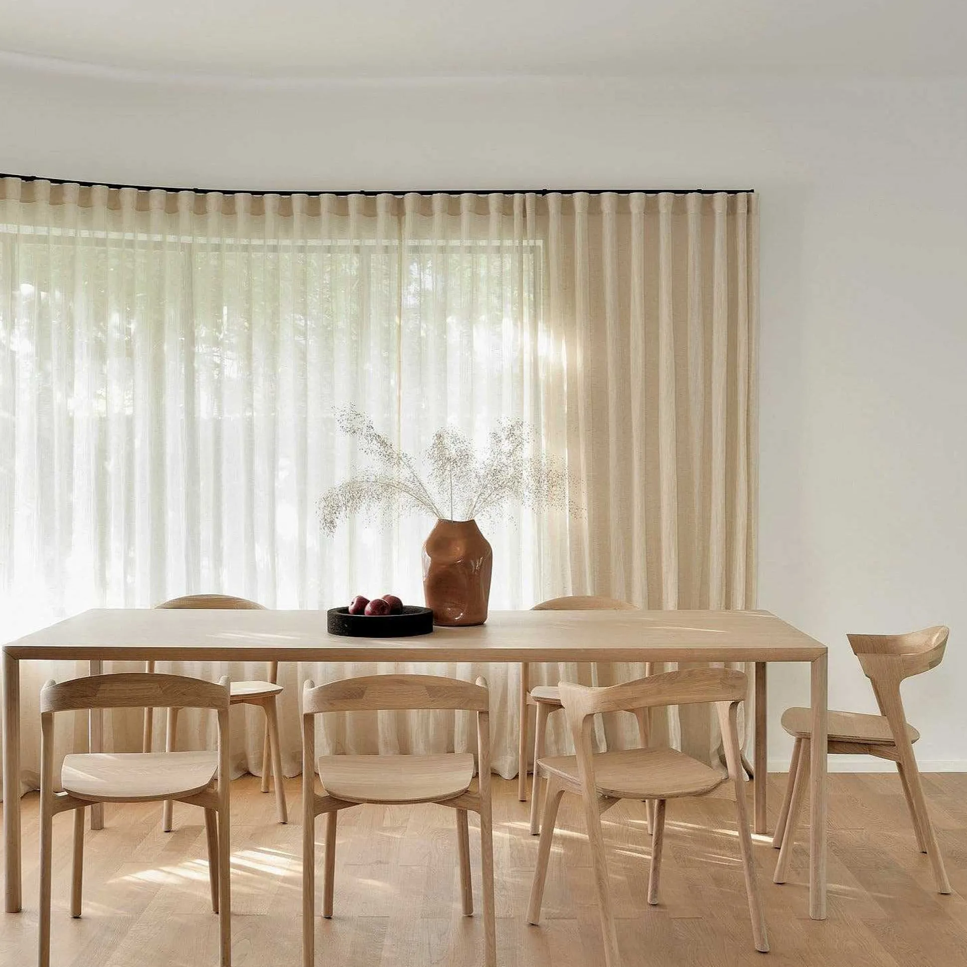 Air Dining Table, 94"