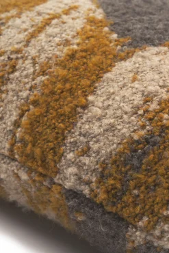 Avana Chevron Square Pillow^Be Home Fashion