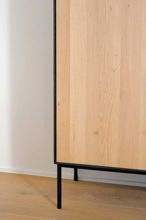 Blackbird Solid Oak Cabinet