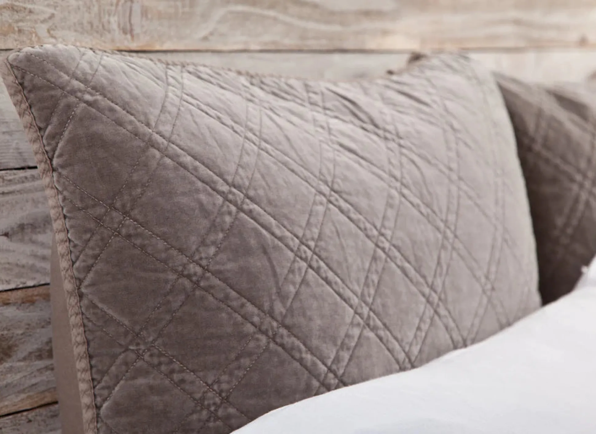 Brussels Queen Coverlet, Walnut^Be Home Shop