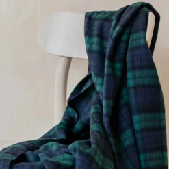 Cashmere Knee Blanket in Black Watch Tartan^Be Home Clearance