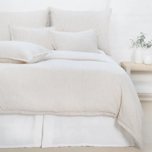 Connor Big Pillow, Ivory & Amber^Be Home Hot