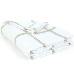 Copenhagen Queen Blanket, White & Olive^Be Home Hot