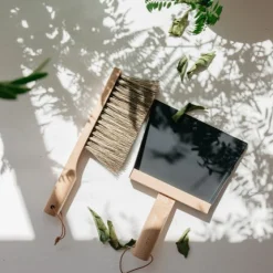 Dustpan & Natural Brush Set, Black^Be Home Outlet