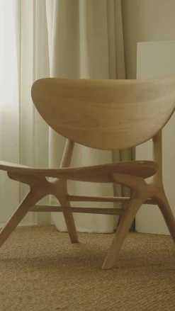 Eye Lounge Chair, Oak