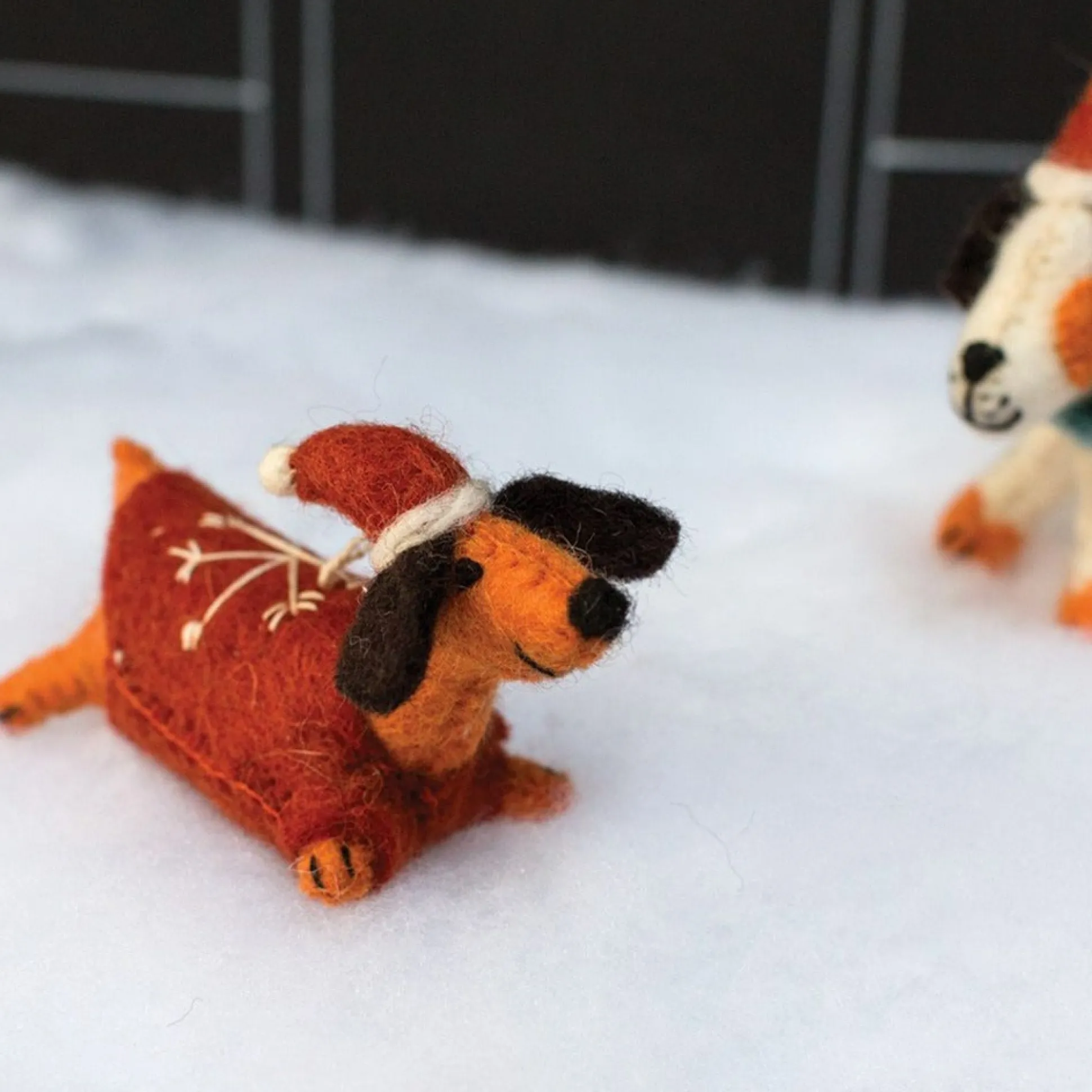 Fido Ornament - Wiener^Be Home New