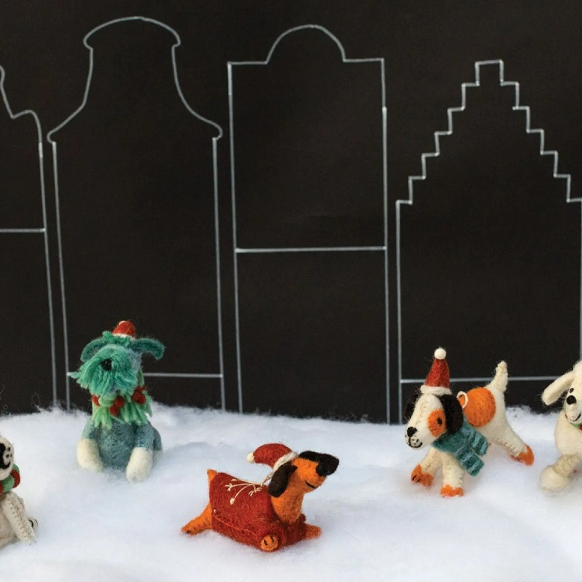 Fido Ornament - Wiener^Be Home New