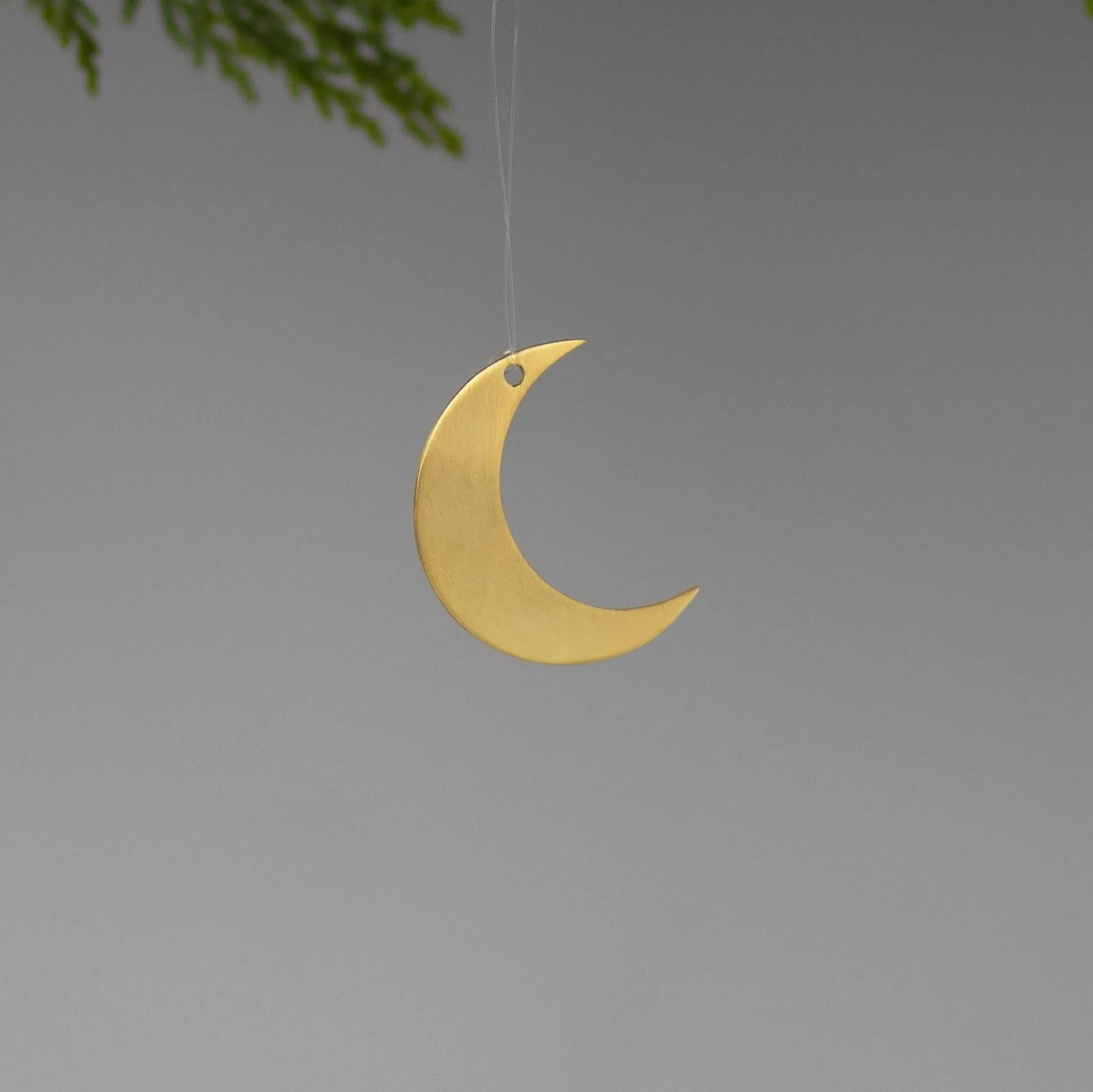 Gold Stencil Ornament, Crescent Moon^Be Home Cheap