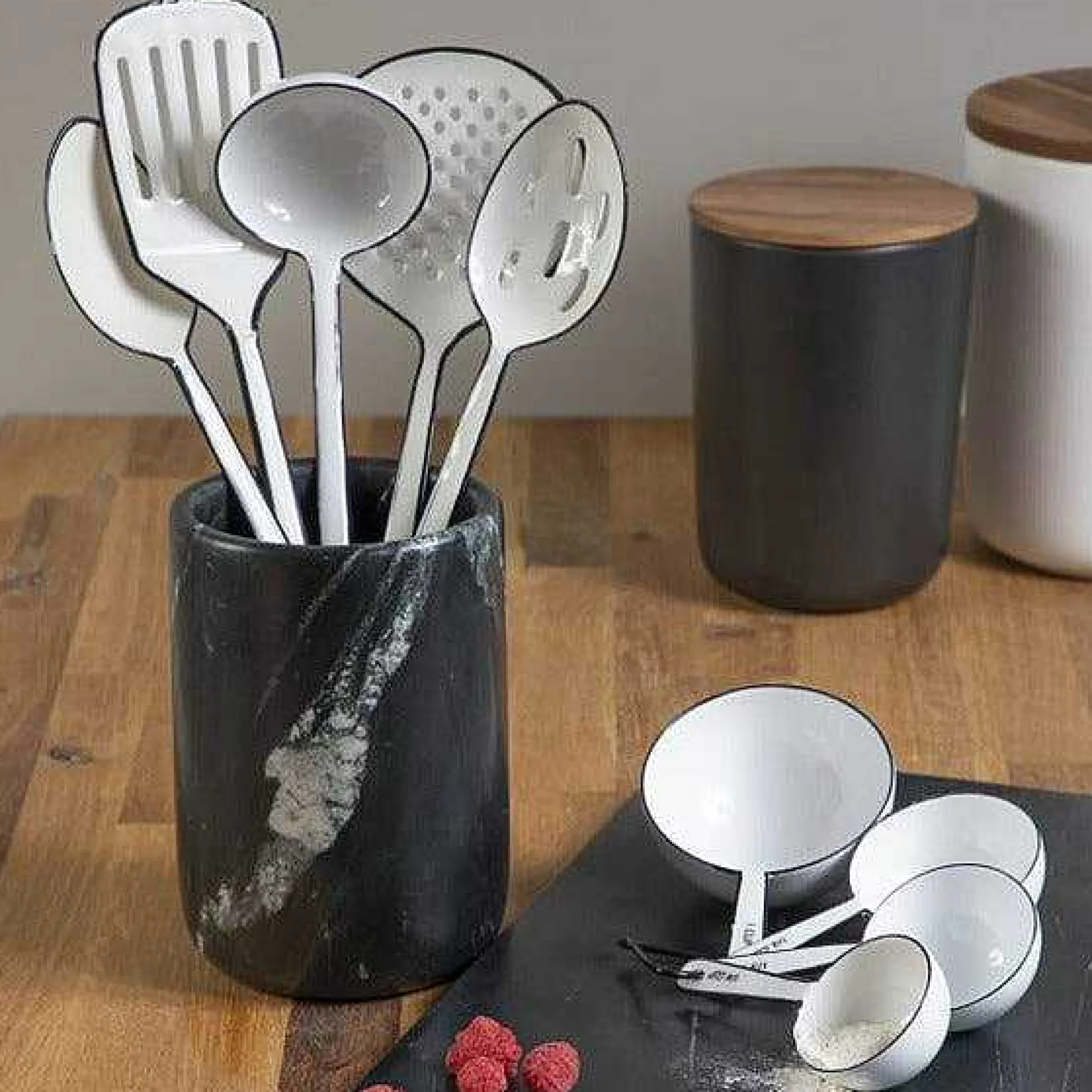 Harlow Skimmer, White