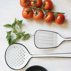 Harlow Spatula, White