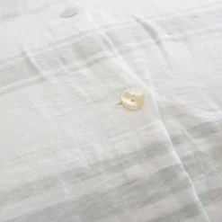 Jackson Big Pillow, White & Ocean^Be Home Hot