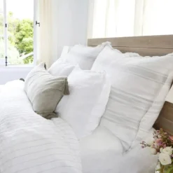 Jackson Big Pillow, White & Ocean^Be Home Hot