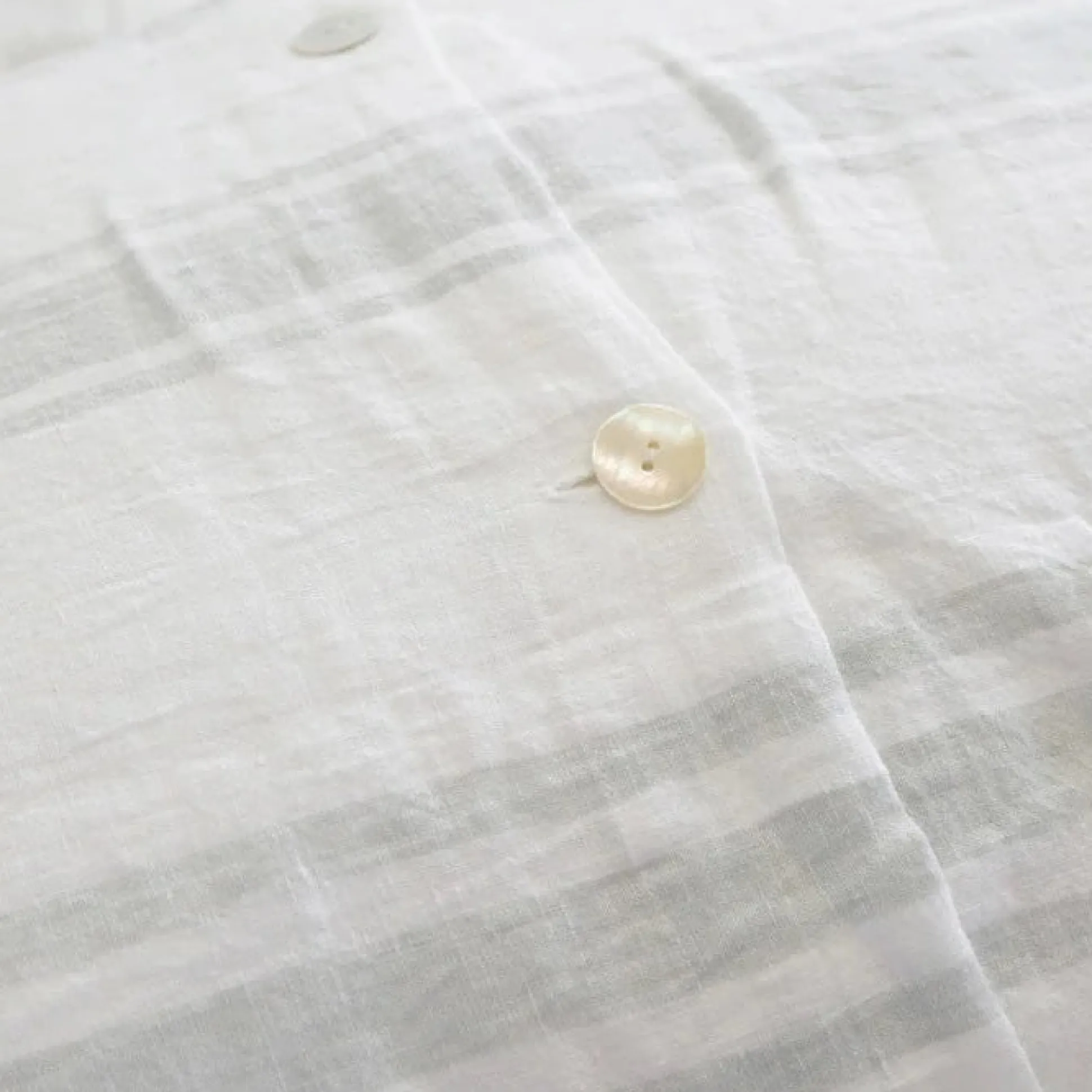 Jackson King Sham, White & Ocean^Be Home Hot