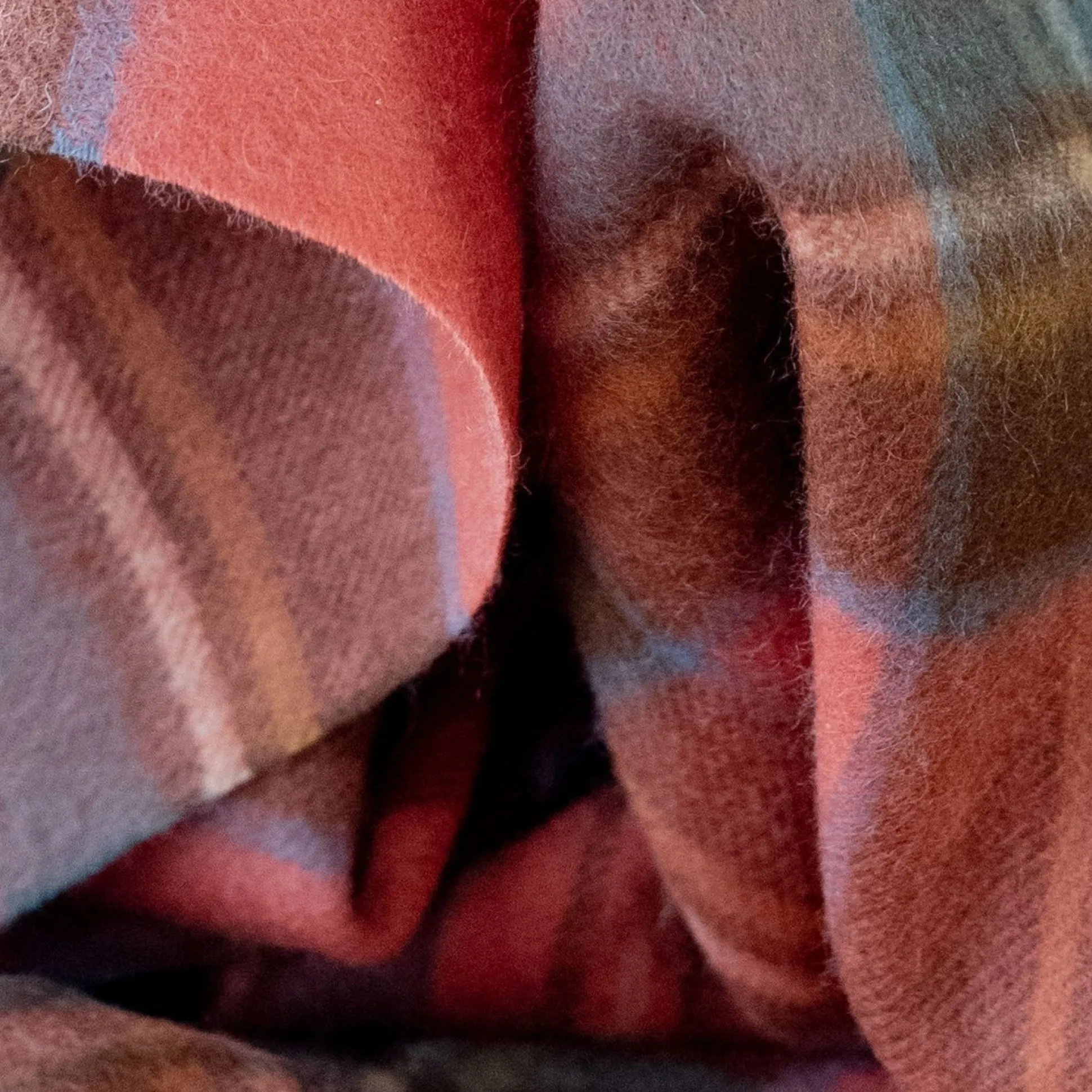 Lambswool Blanket in Stewart Royal Antique Tartan^Be Home Fashion