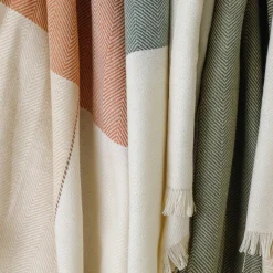 Miraflor Throw, Alpine^Be Home Cheap