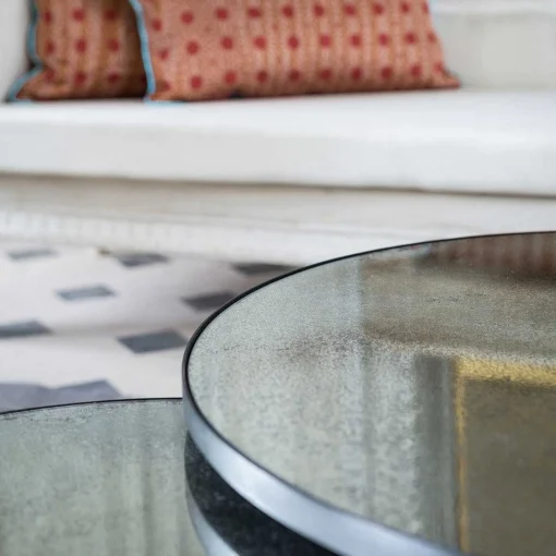 Nesting Coffee Table Set, Clear