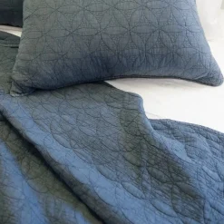 Oslo King Coverlet, Blue Denim^Be Home Flash Sale