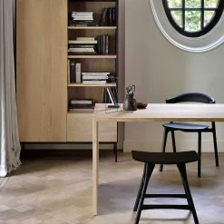 Osso Stool, Varnished Oak, Black