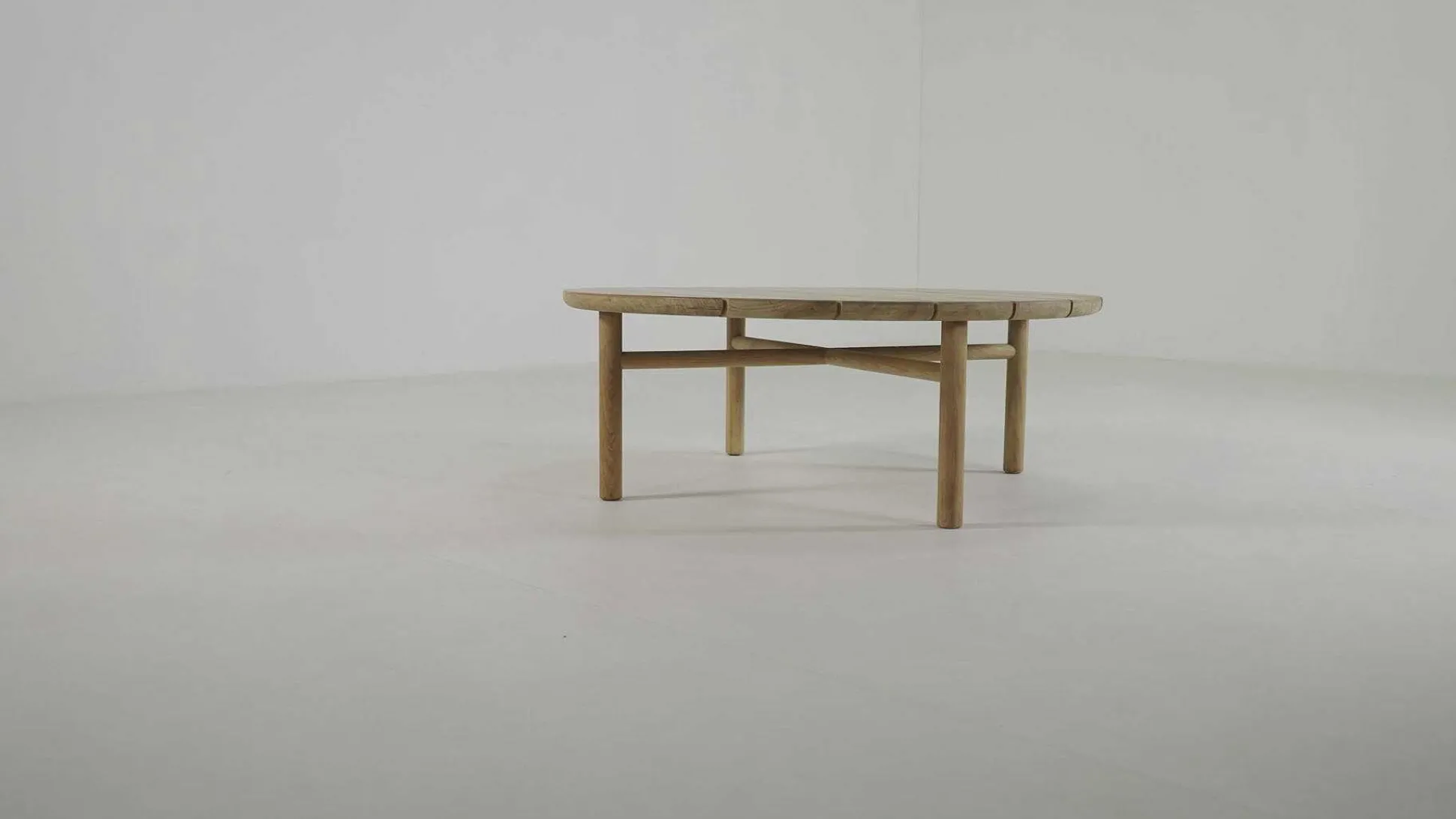 Quatro Solid Teak Outdoor Coffee Table, 38"