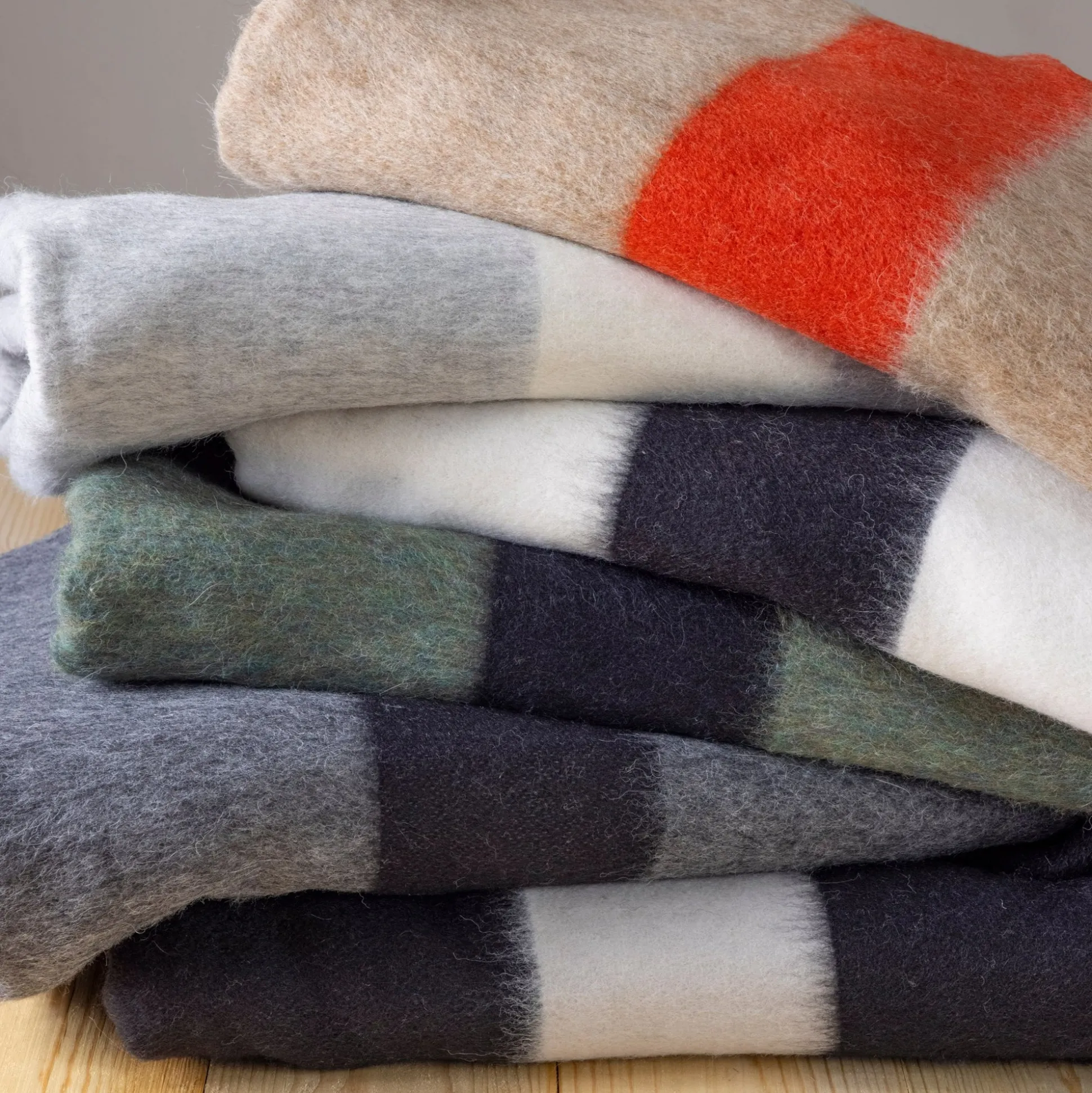 Siempre Blanket, Sand with Red Stripe^Be Home Outlet