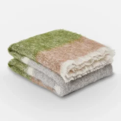 Silare Throw, Green^Be Home Hot