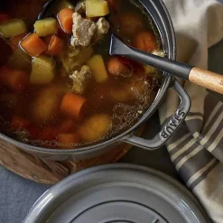 Staub Round Cocotte, 4qt, Graphite Grey