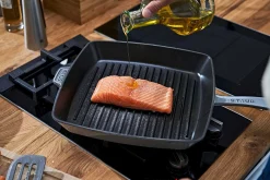Staub Square Grill Pan, 10