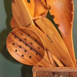 Teak Skimmer